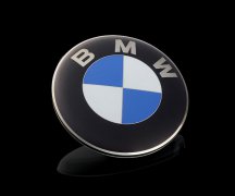 BMW充电宝摄影